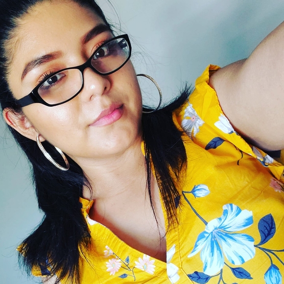 Meet your Posher, Patty - Picture 1 of 1